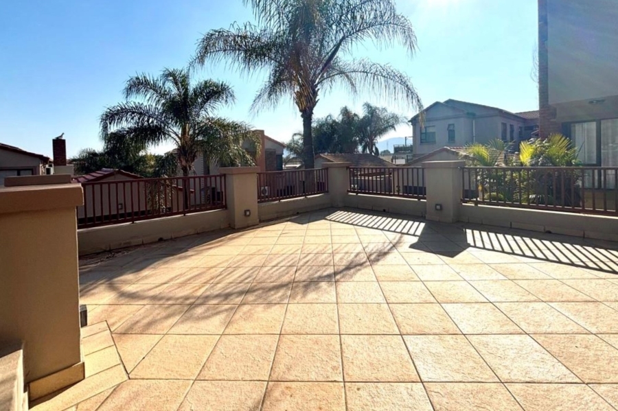 2 Bedroom Property for Sale in Xanadu Eco Park North West